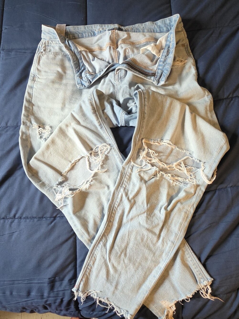 American Eagle Jean